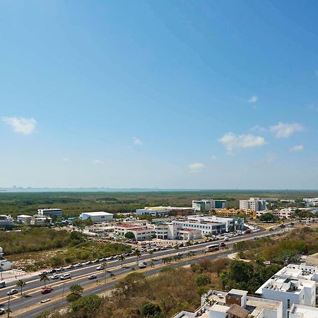 Ibis Cancun Centro Exterior photo